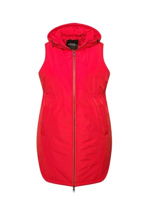 Gilet senza maniche rosso con cappuccio, chiusura anteriore con zip, due tasche laterali e dettagli elasticizzati in vita per un aspetto aderente.
