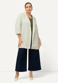 Ulla Popken Cappotto corto