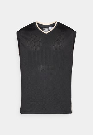 Μαύρο αμάνικο αθλητικό φανελάκι με V-λαιμόκοψη, κατασκευασμένο από πλεκτό ύφασμα με διάτρητη υφή. Διακριτική επωνυμία εμφανίζεται στο εμπρόσθιο μέρος.