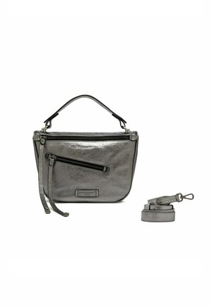 Borsa a mano grigio metallizzato con una tasca frontale con cerniera, texture liscia, manici doppi e tracolla staccabile. Include etichetta del marchio.