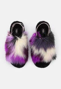 UGG Sandály na platformě - purple