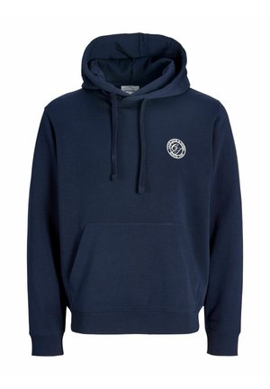 Marineblauwe katoenen hoodie met een voorzak in de vorm van een kangoeroezak, een capuchon met trekkoord en een witte cirkelvormige logo op de borst. Zachte textuur, relaxte pasvorm.