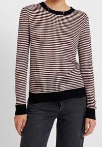 Kaffe Neule - black