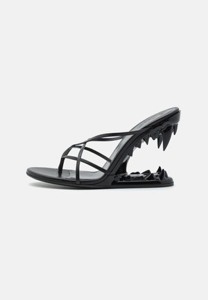 DEVOUR HEEL THONGS  - T veida siksniņu sandales - black