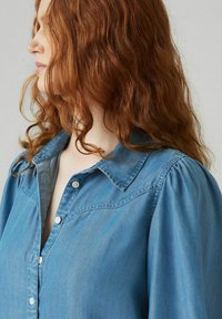 Levi's® Button-down blouse - alarcon plaid navy
