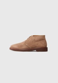 Unselected, taupe