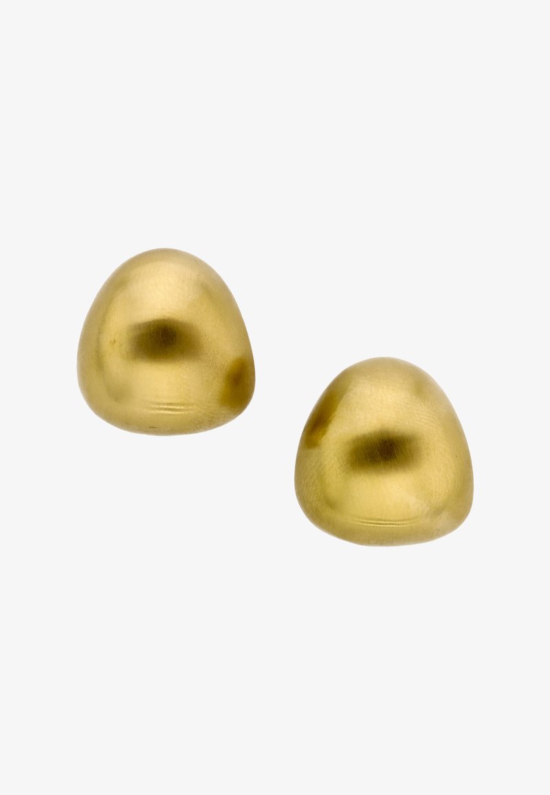Două cercei tip știft, cu suprafață mată, aurie, de formă neregulată și netedă, pe un fundal alb.