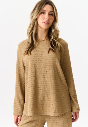 OVERSIZED - Long sleeved top - camel
