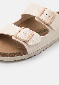 Birkenstock ARIZONA TEX UNISEX - Sandaler - eggshell