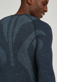 FALKE LANGARMSHIRT WOOL-TECH - Maglietta intima - space blue