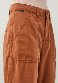 Odd Molly ZOE - Broek - rusty taupe