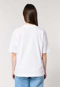 Mira Paris EMBROIDERY UNISEX TEE  - T-shirt print - white