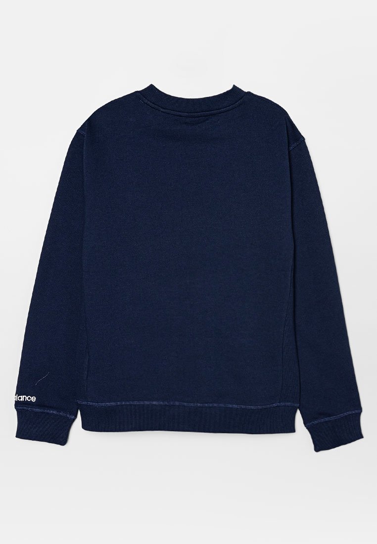 Sweatshirt bleu marine avec un col rond, des poignets et un ourlet côtelés. Présente un petit logo blanc sur la manche gauche. Texture lisse, design décontracté.