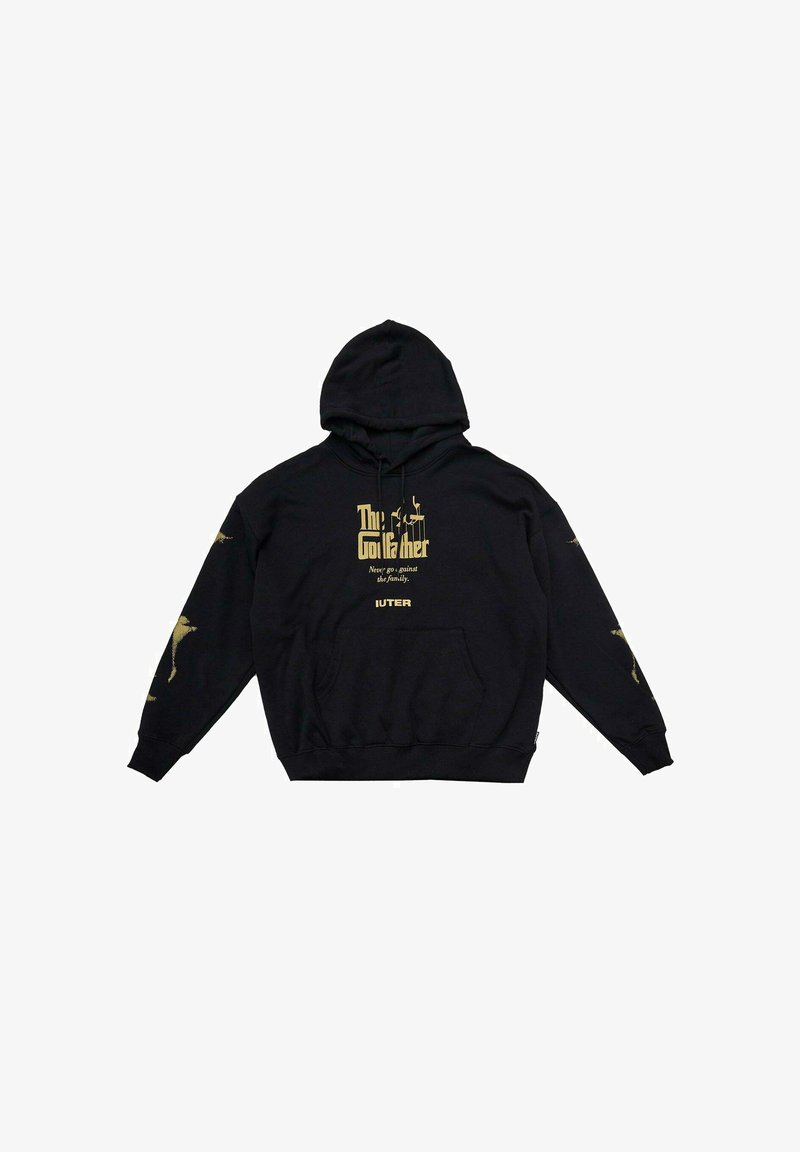 Felpa con cappuccio nera in cotone, caratterizzata da testo e dettagli dorati. Include una tasca frontale e polsini a costine. I punti salienti del design comprendono grafiche sulle maniche.