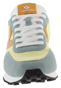 Victoria Shoes ASTRO - Baskets basses - amarillo
