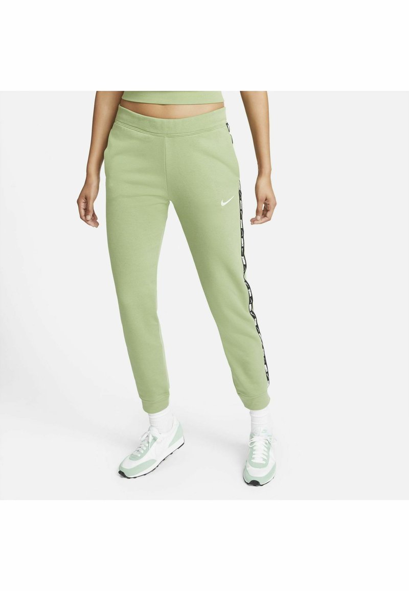 Nike Sportswear Tracksuit bottoms oil green/green Zalando.de