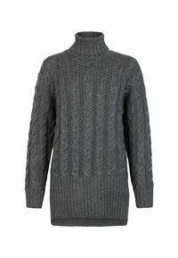 Grauer gestrickter Pullover mit hohem Kragen, der ein Zopfmuster und einen gerippten Saum aufweist. Die Textur ist weich und voluminös, was Wärme und Dimension verleiht.