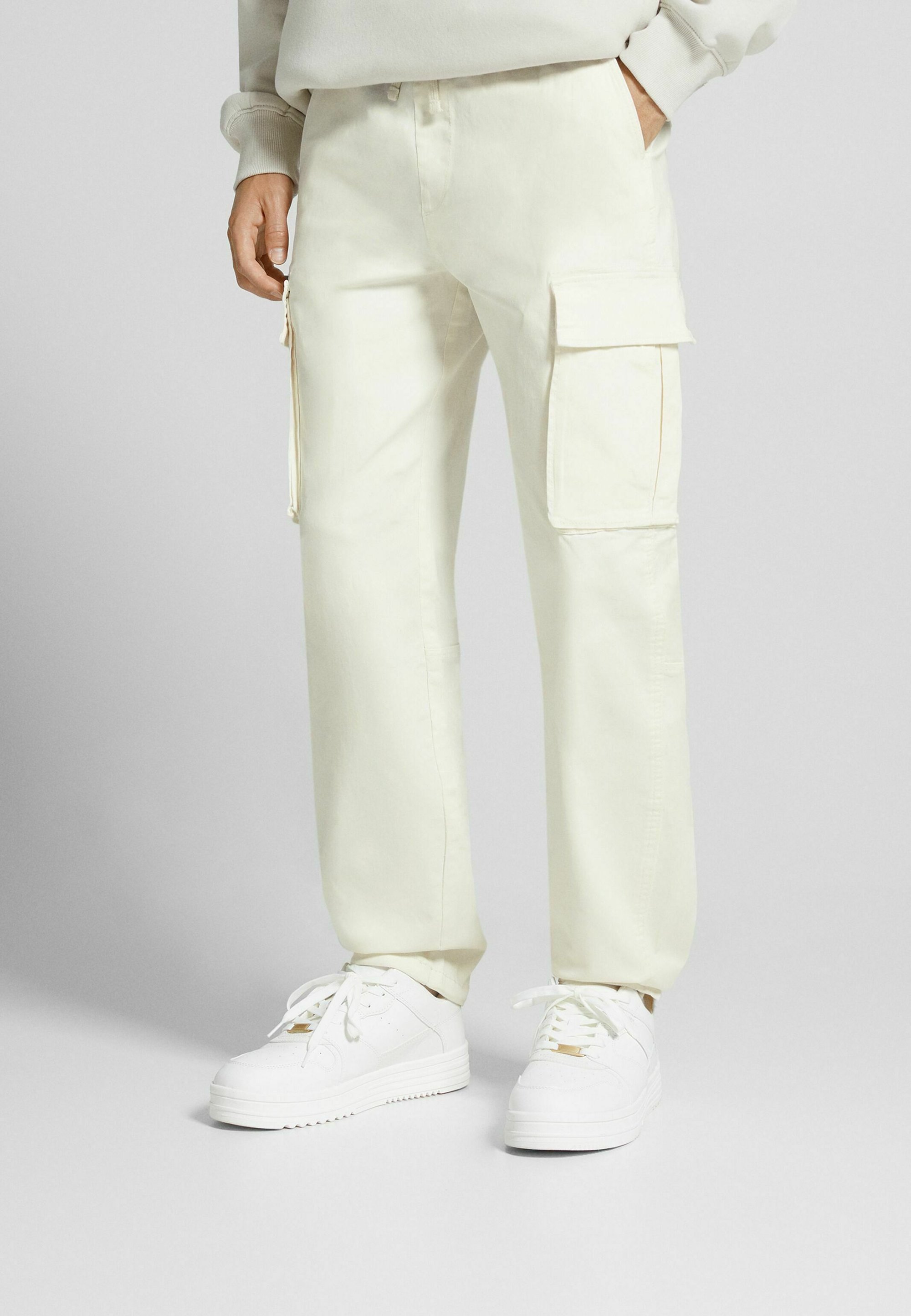 bershka pantaloni