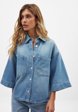 BOXY - Hemdbluse - light blue