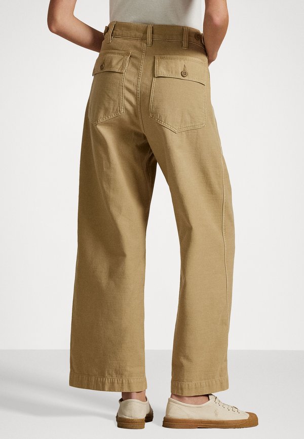 COTTON REVERSE SATEEN CROPPED FLAT FRONT - Trousers - khaki2