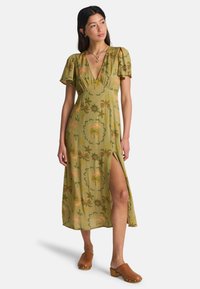 Non sélectionné, cedar green