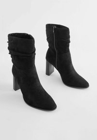 Next FOREVER COMFORTÂ® HEELED SLOUCH MIDI BOOTS - Højhælede støvler - black