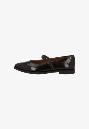 Chaussure Mary Jane en cuir verni bordeaux avec un bout pointu, une fine sangle avec une boucle circulaire et une semelle noire en caoutchouc basse.