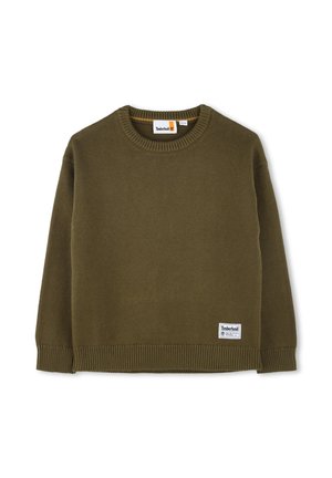 Maglioncino lavorato a maglia verde oliva con collo a giro, polsini e orlo a coste, caratterizzato da una piccola etichetta bianca con il logo Timberland sul lato sinistro in basso.