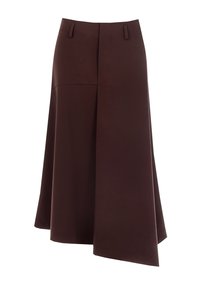 Gonna midi marrone con orlo asimmetrico, realizzata in un tessuto morbido. Presenta pieghe sottili e due tasche frontali con vita sartoriale.