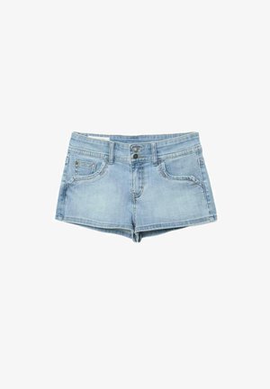 Jasnoniebieskie szorty dżinsowe z podwójnym zapięciem na guziki, przednimi kieszeniami i szlufkami na pasek, ułożone na płasko na białym tle.