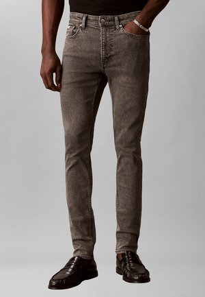 Calvin Klein Jeans SKINNY - Džínsy skinny fit - light oyster