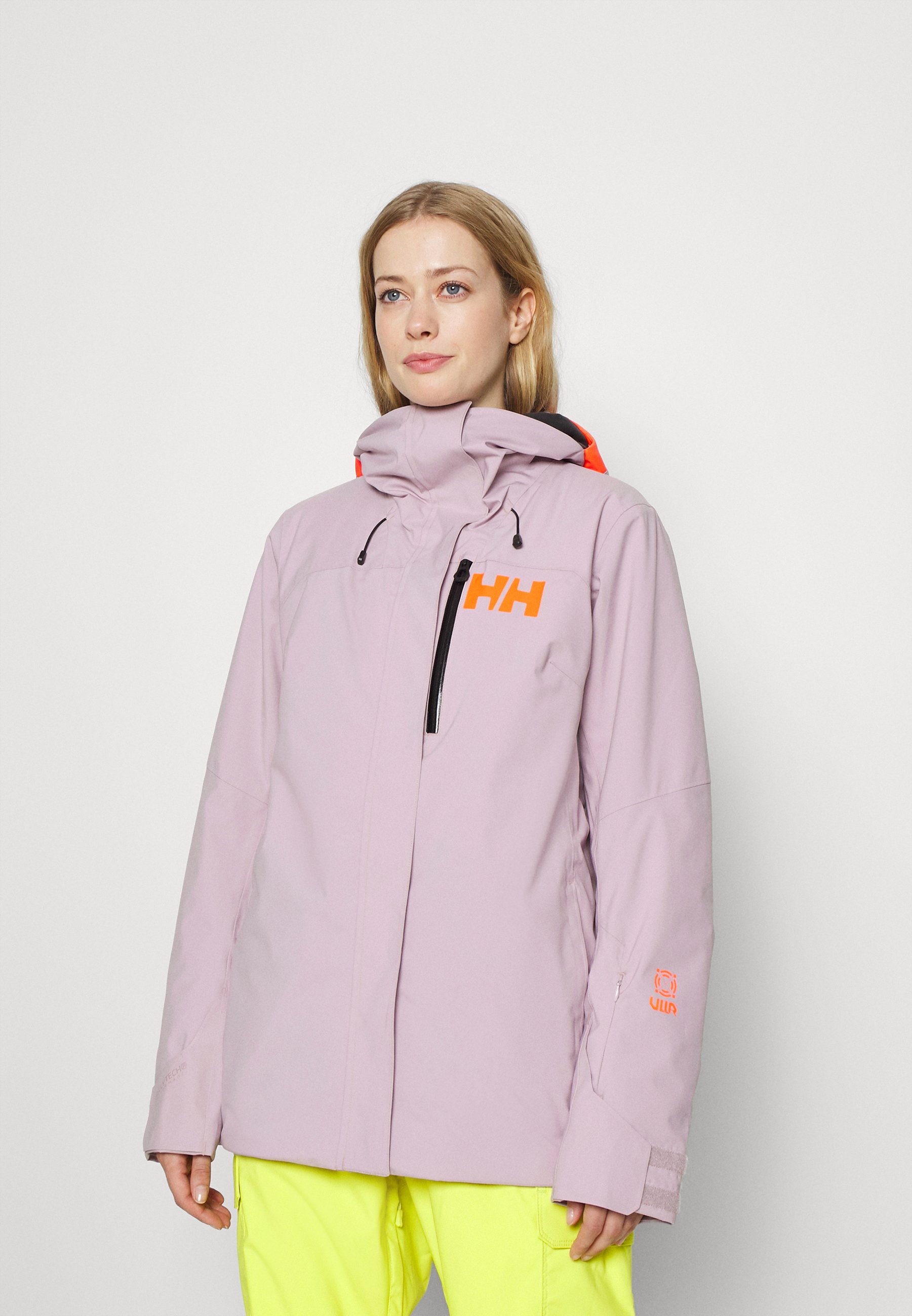 helly hansen ski jacket uk