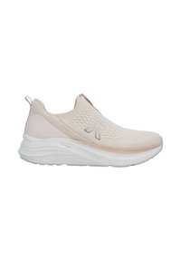 Baskets beige à enfiler avec dessus en maille, semelle blanche coussinée estampillée « foamtech » et logo réfléchissant « R » sur le côté.