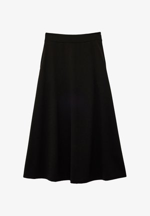 Falda negra confeccionada en una tela suave con un diseño acampanado a la altura de la rodilla. Presenta una cinturilla sencilla y una superficie sin adornos.