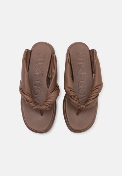 Stine Goya SGSIENNA - Σανδάλια τύπου T - chocolate