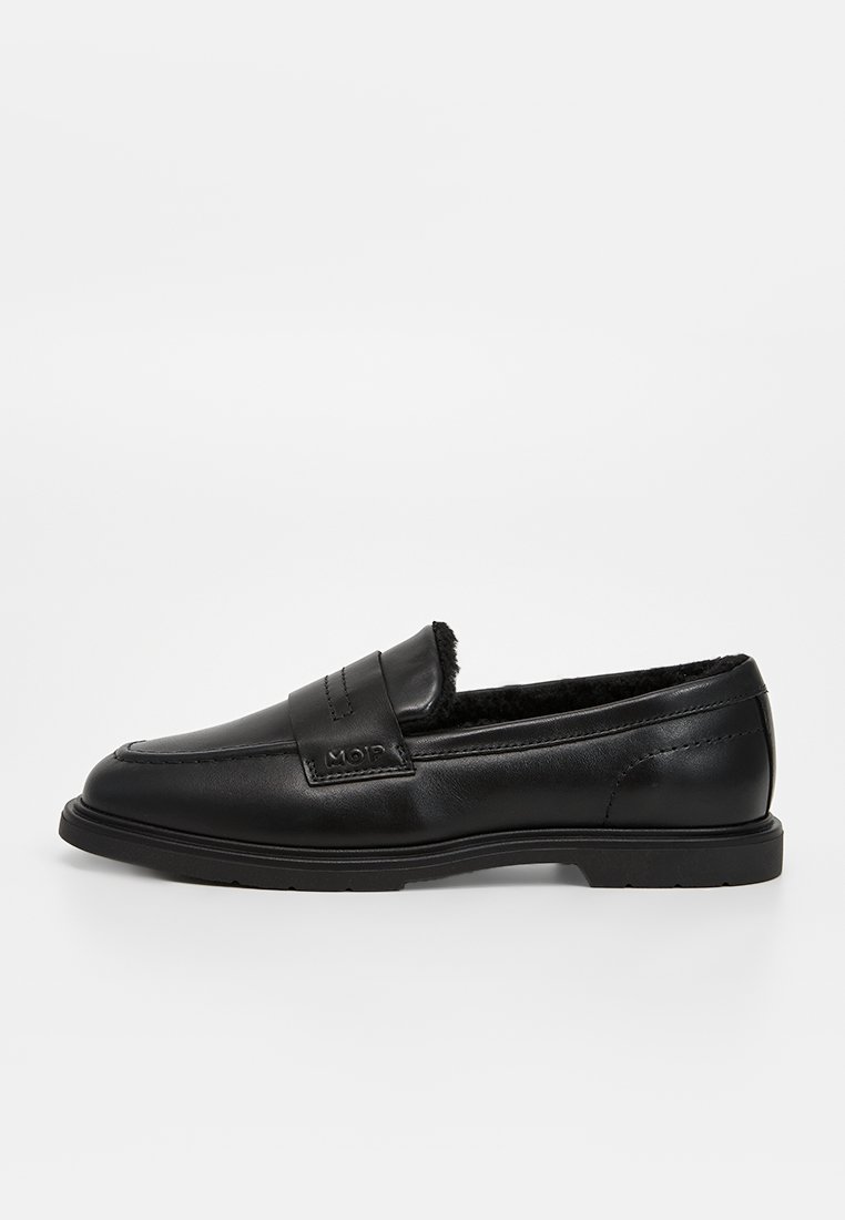 Zapatos sin cordones