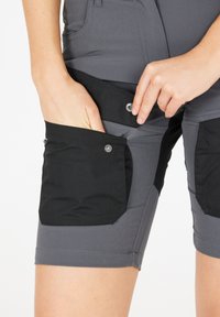 Whistler LARA  - Friluftsshorts - iron gate