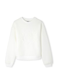 Sudadera blanca de manga larga, con cuello redondo y una silueta cropped. Presenta un diseño en relieve de hojas y texto en el centro.