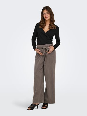 ONLY MATERNITY, OLMJOY 2-pack - Блуза с дълги ръкави - black pack:w. white