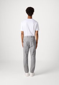 GAP SLIM PERFORMANCE STRETCH - Pantaloni chino - pilot grey