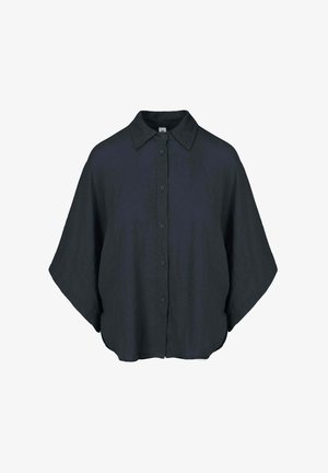 Schwarze locker sitzende Bluse mit Knopfleiste, weiten Ärmeln und klassischem Kragen, auf weißem Hintergrund dargestellt.