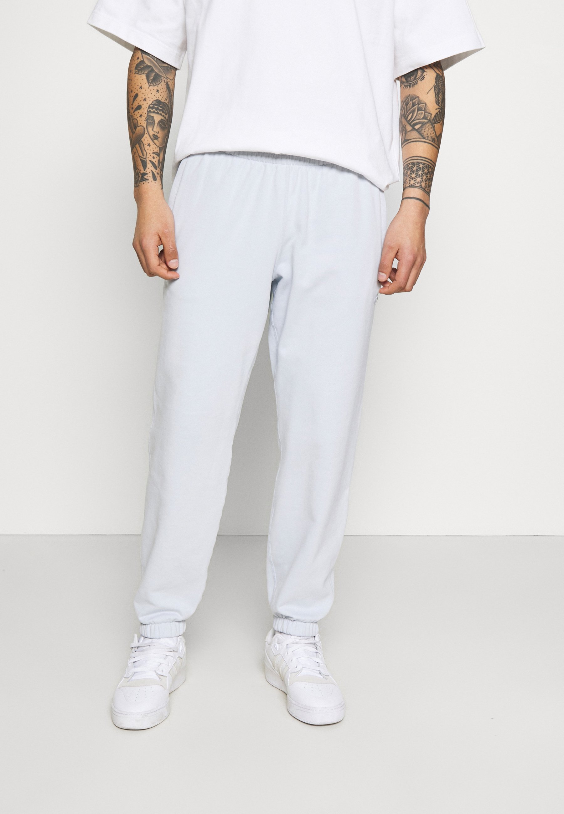 magasin adidas pas cher