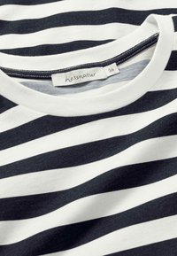 hessnatur Longsleeve - marine
