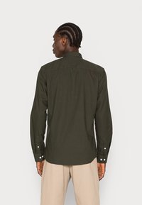 Only & Sons ONSALVARO SLIM SHIRT - Camisa - rosin