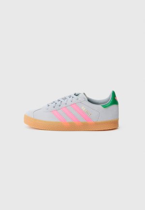 GAZELLE UNISEX - Sneakers - silver-coloured/lucid pink/green