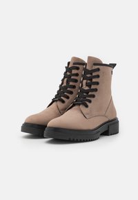 s.Oliver Lace-up ankle boots - taupe