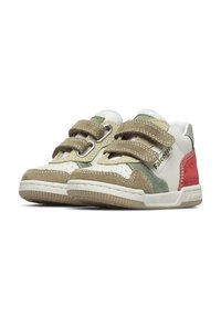Velcro-Sneaker in Beige, Grün und Rot. Materialien aus Wildleder und Leder, runde Zehenform, verstärkte Nähte und strukturierte Gummisohle.