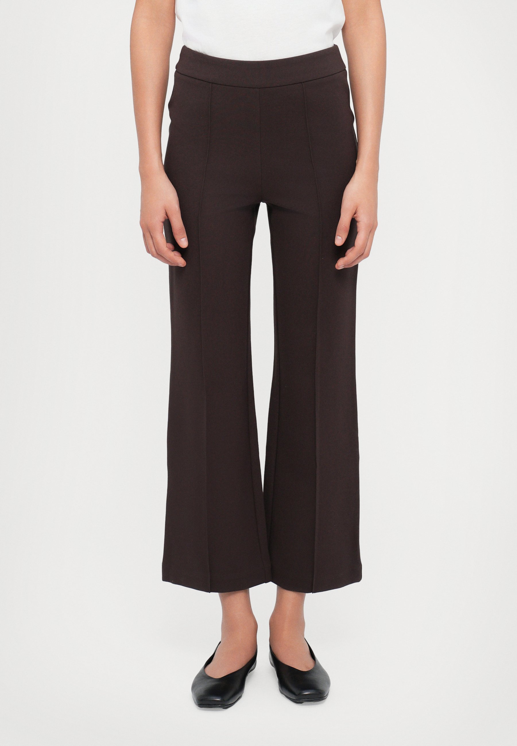 KNACK PANT - Trousers - dark chocolate - Product Details