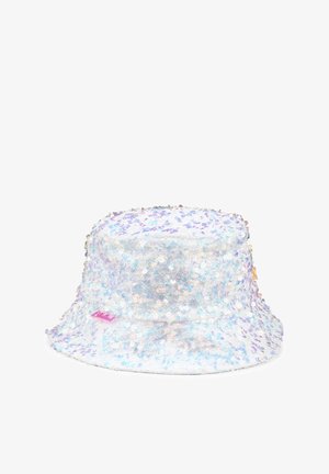 Chapeau seau en tissu à paillettes, avec un éclat holographique, des accents pastel violets et roses, et un logo de marque brodé sur le côté.