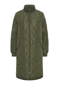 Cappotto lungo trapuntato verde oliva con colletto alto, due ampie tasche frontali e polsini a costine, caratterizzato da una superficie liscia e lucida.